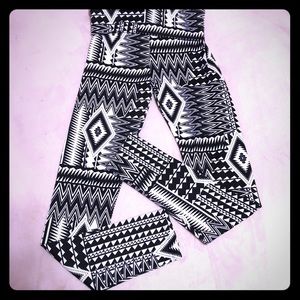 Tribal Print Leggings